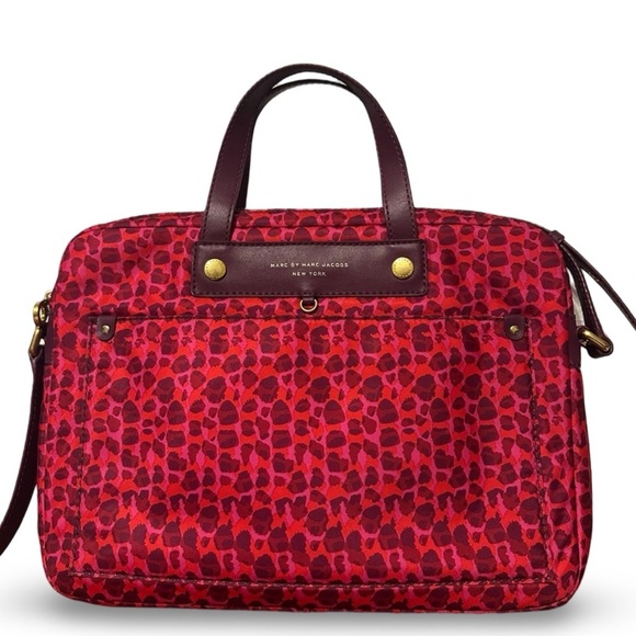 Marc Jacobs Accessories - Marc Jacobs Laptop case with strap